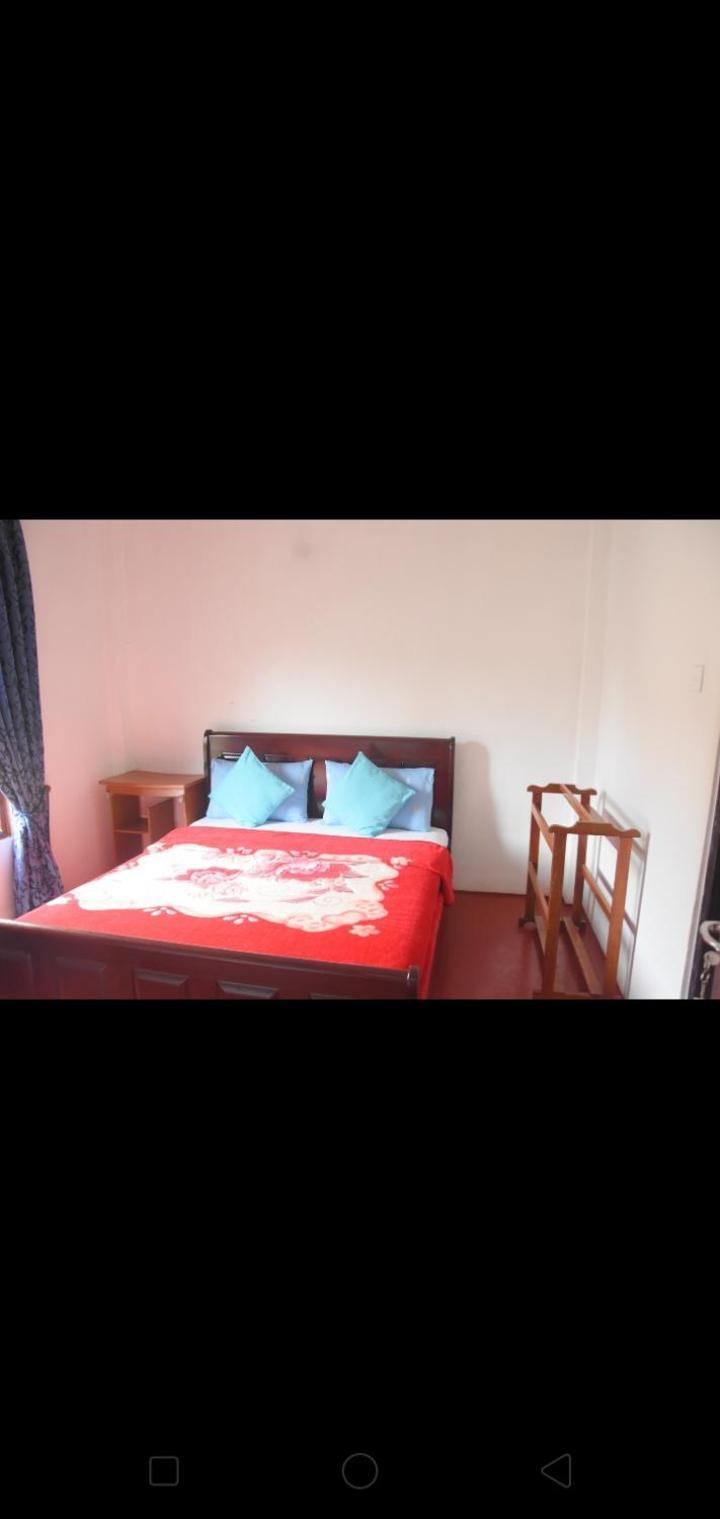 The Train View Bed & Breakfast Nuwara Eliya Exterior photo