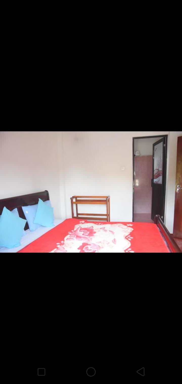 The Train View Bed & Breakfast Nuwara Eliya Exterior photo