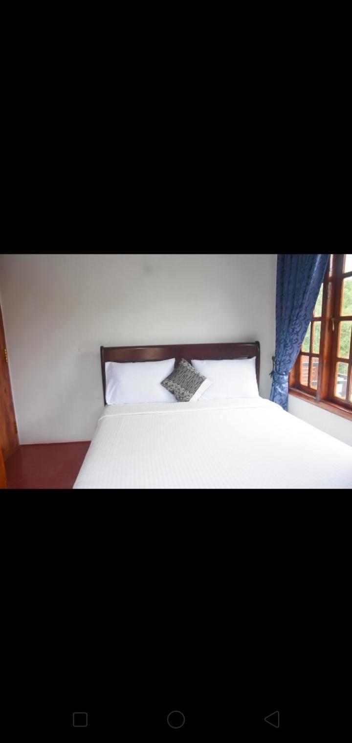 The Train View Bed & Breakfast Nuwara Eliya Exterior photo